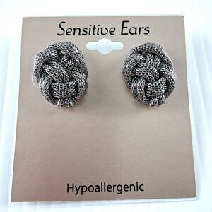 Sensitive Ears Silver Tone Knot Stud Earrings Hypoallergenic Fashion Jewelry